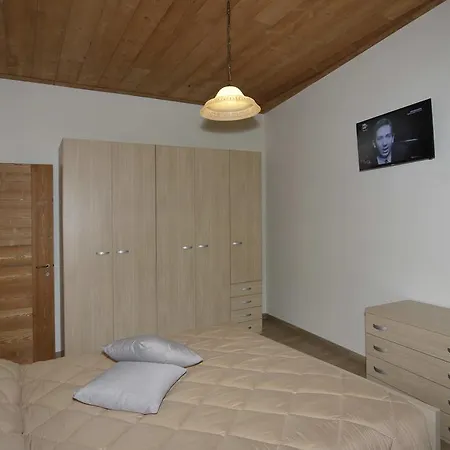 Appartamenti Remondi Edolo Esterno foto
